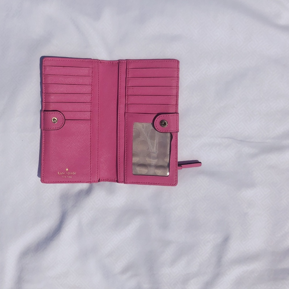 Kate Spade Wallet - Picture 2 of 2